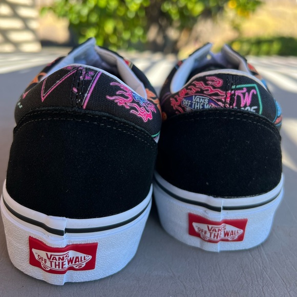 VANS old skool black neon NWT sz mens 9 sz woman’s 10.5 - Picture 10 of 14